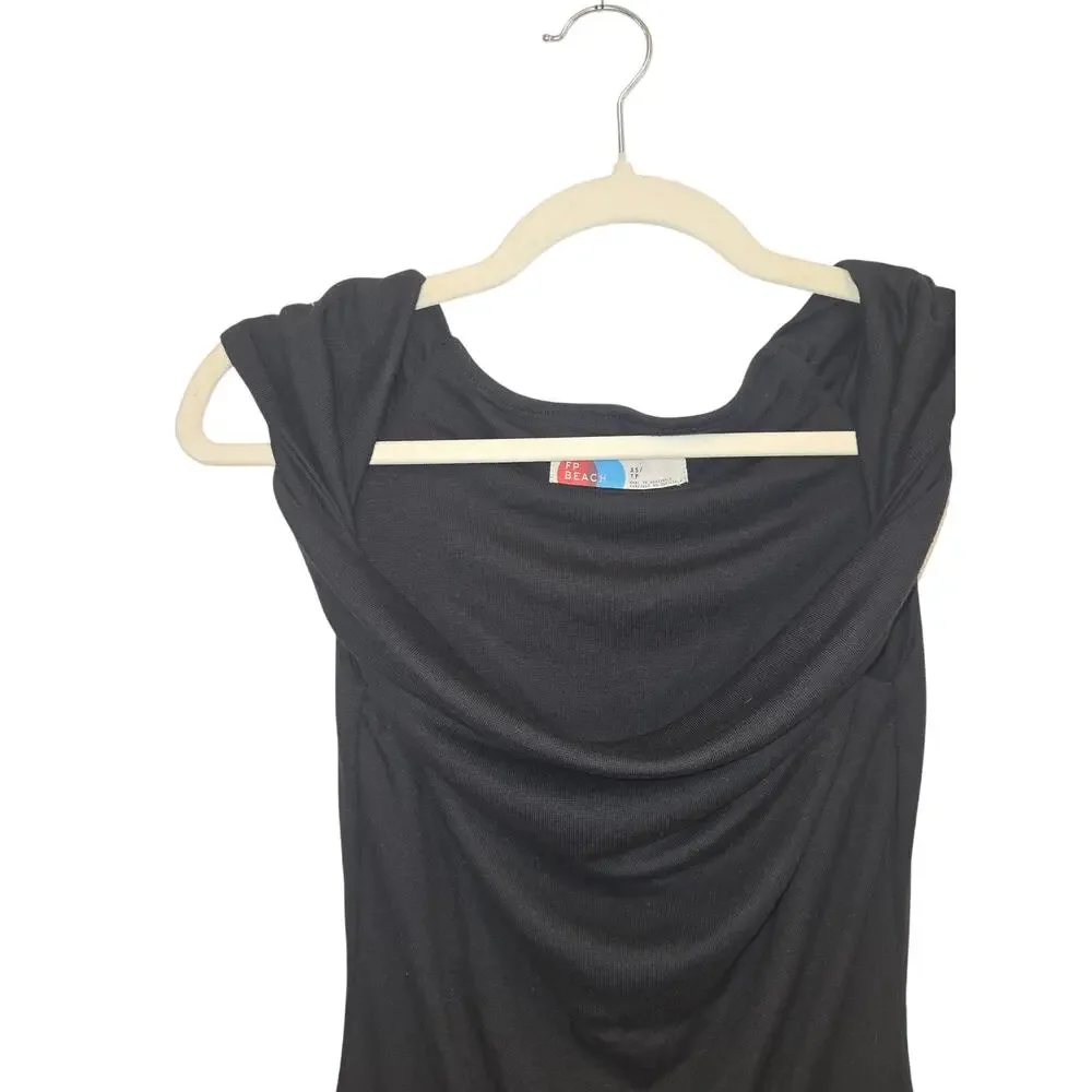 Free People Beach Black Romper Size XS preloved in great condition. - Picture 3 of 9